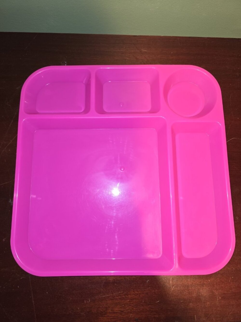 Divided Lunch Tray Plastic 5 Sections Pink